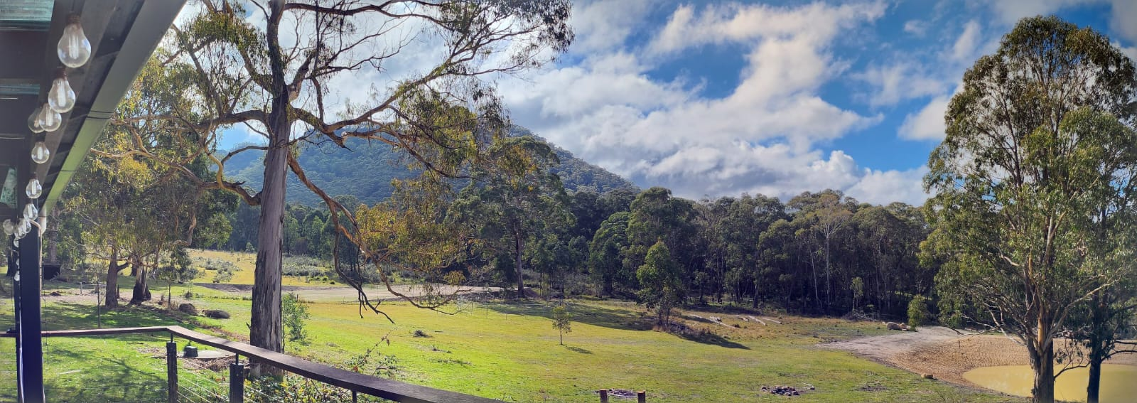 Panoramic mountain views from deck
